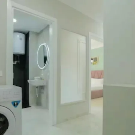 Hideaways 2 , Stunning View & Luxury Lägenhet