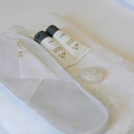 Hideaways 2 , Stunning View & Luxury Appartement