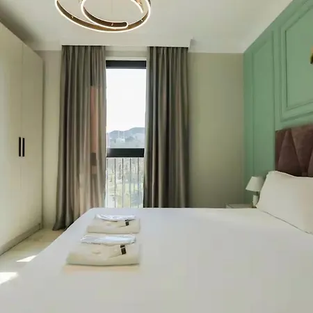 Hideaways 2 , Stunning View & Luxury