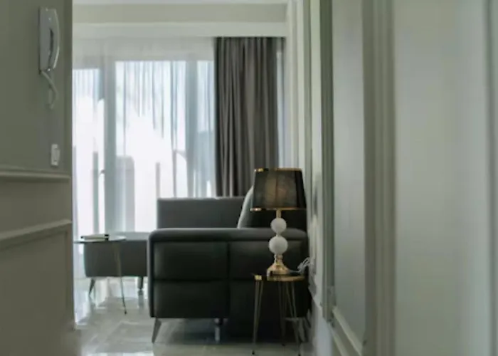 Hideaways 2 , Stunning View & Luxury شقة